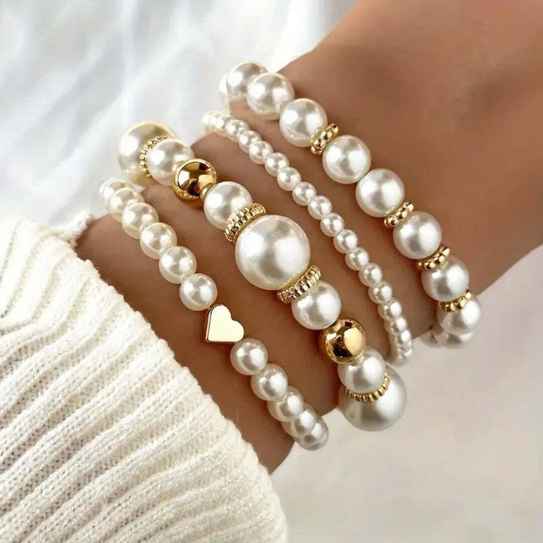 Sophisticated Pearl Bracelet Assortment