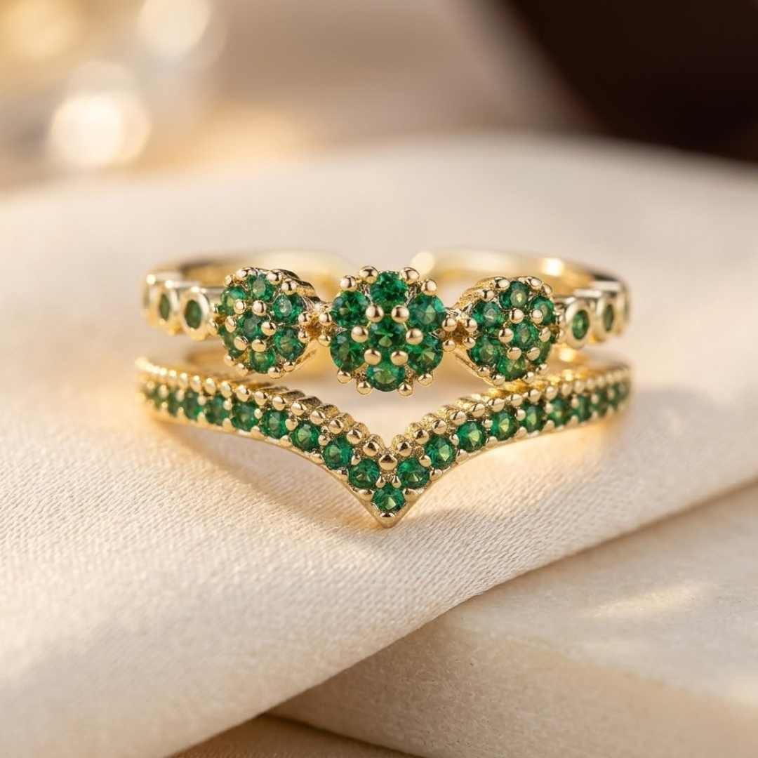 Emerald Cluster Ring in Gold