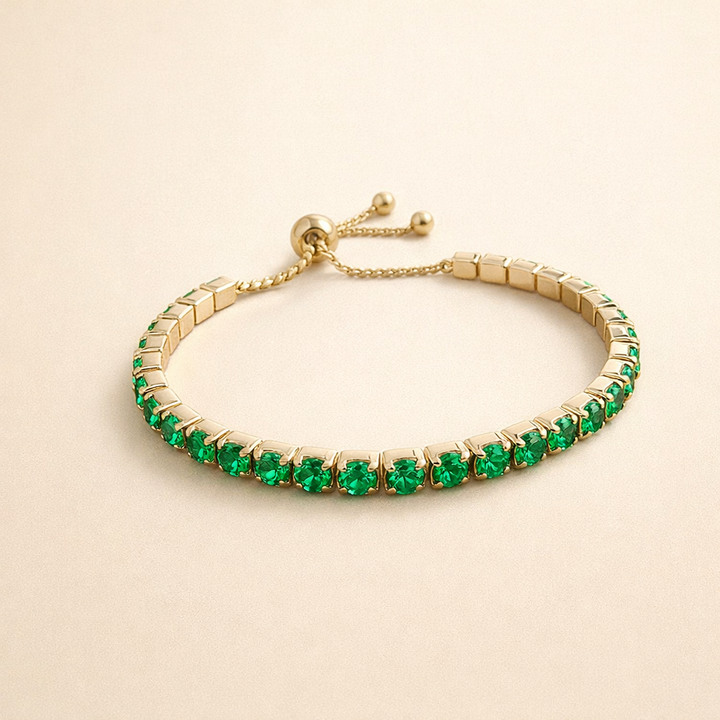Λεπτό χρυσό βραχιόλι με διακριτές λεπτομέρειες