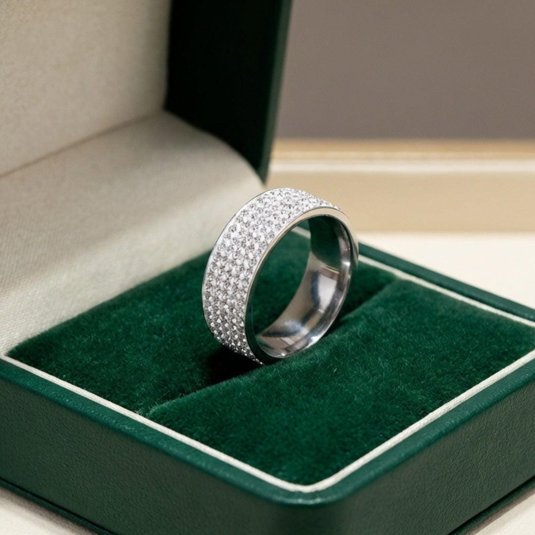 Pavelli Gemstone-Embellished Band Ring