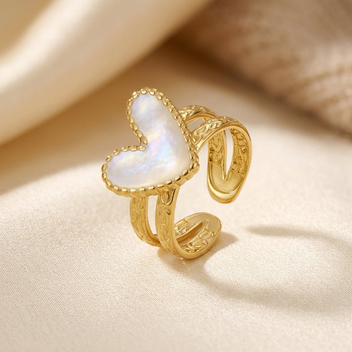 Golden Heart Design Ring