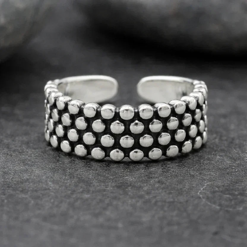 Retro Dot Pattern Sterling Silver Ring
