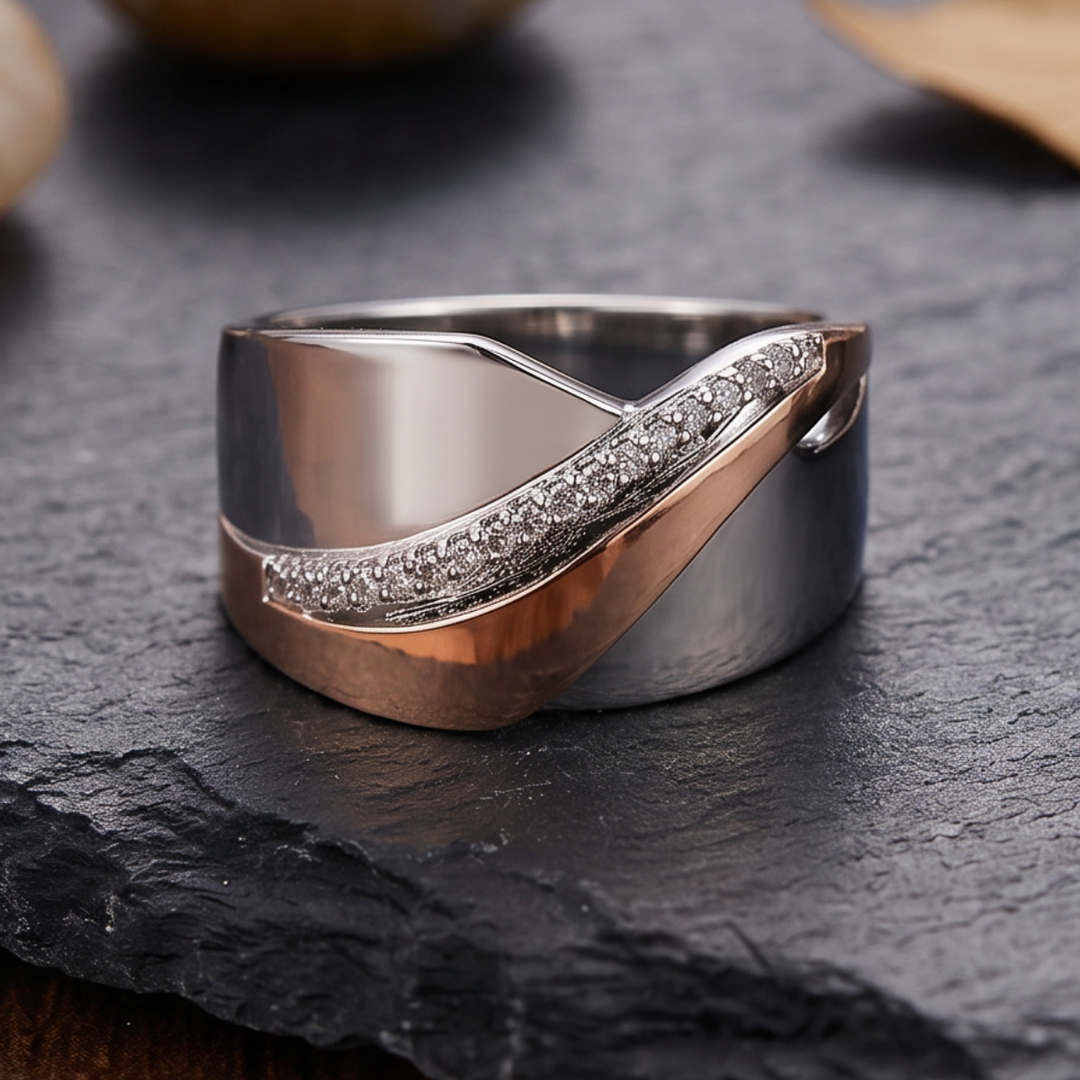 Vintage-Style Rose Gold and Silver Ring Embellished with Zirconia