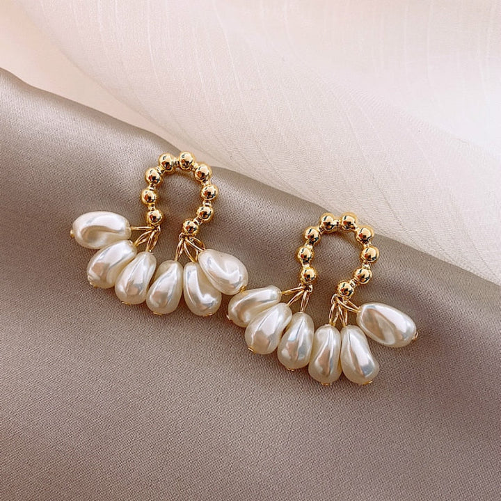 Elegant Baroque Pearl Dangle Earrings