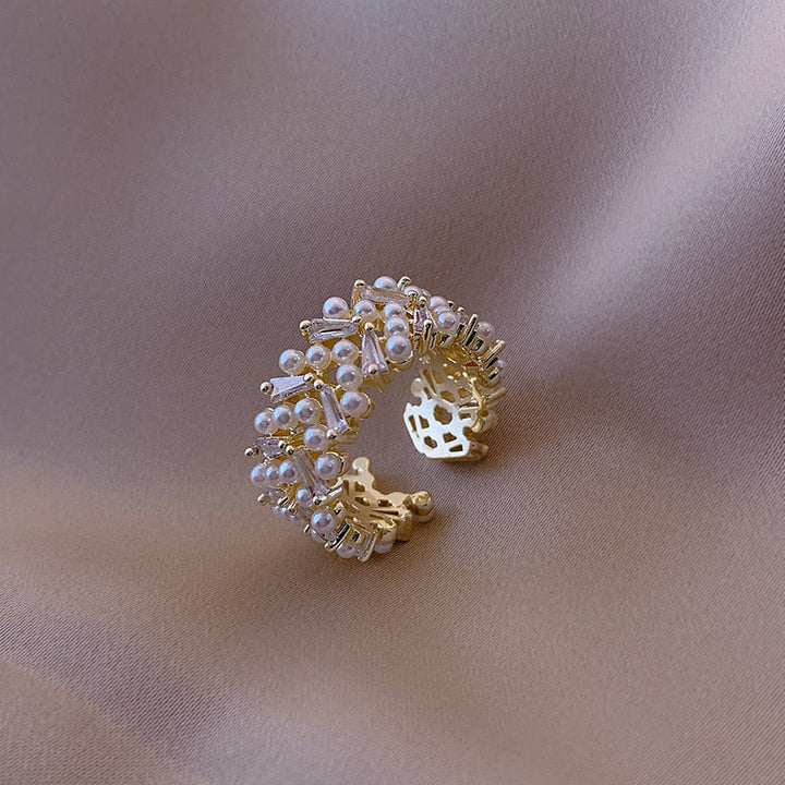 Opulent Gold Pearl Ring