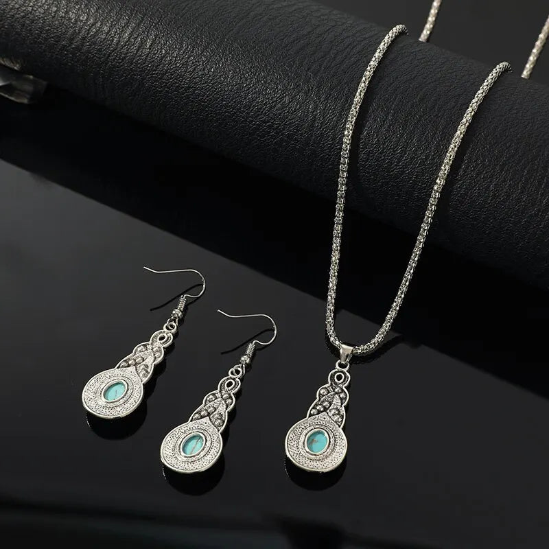 Vintage Turquoise Gemstone Jewelry Set