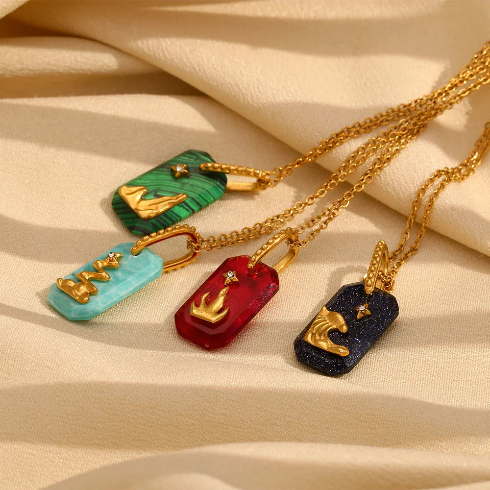Κολιέ με Αστερόμορφο Μενταγιόν