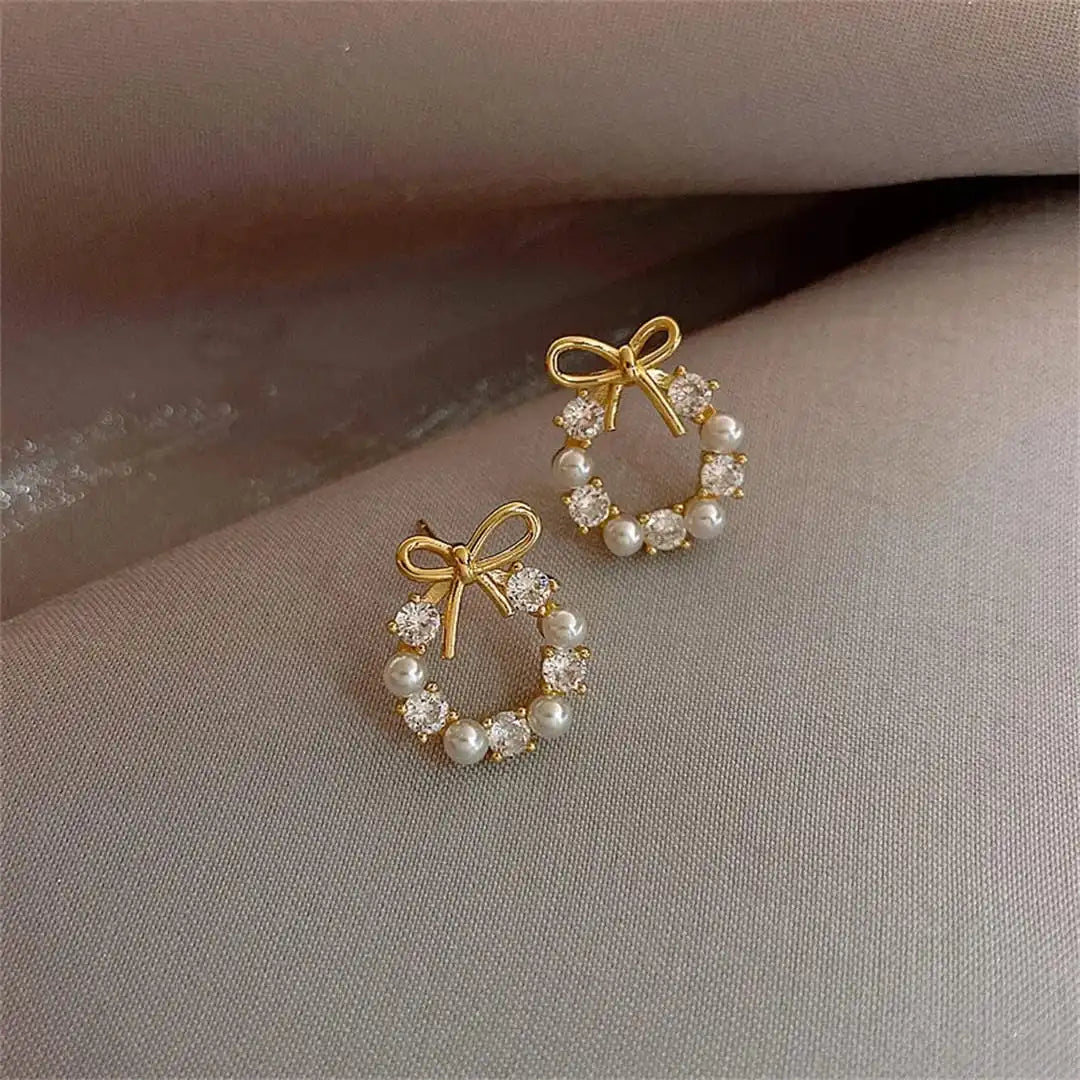 Pearl Bow Round Stud Earrings