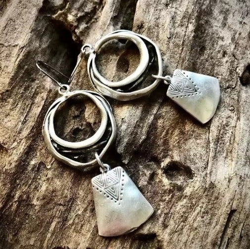 Vintage-Inspired Silver Square Dangle Earrings