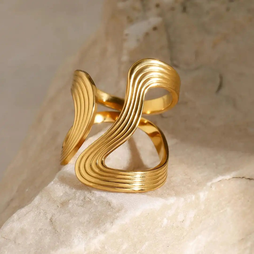 Elegant Gold Beaded Ring