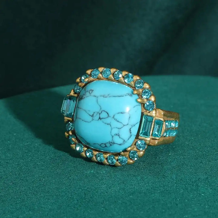 Turquoise Zirconia Ring in Gold