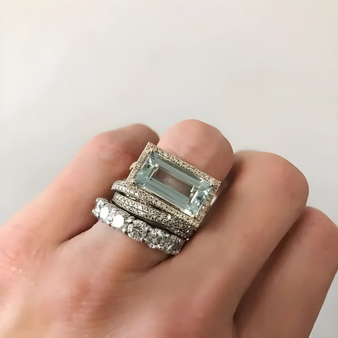 Vintage Turquoise Glass Ring Set in Silver