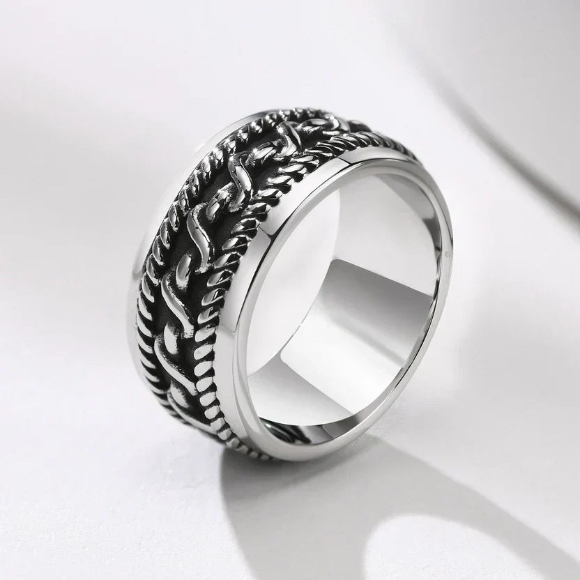 Vintage Silver Celtic Knot Ring