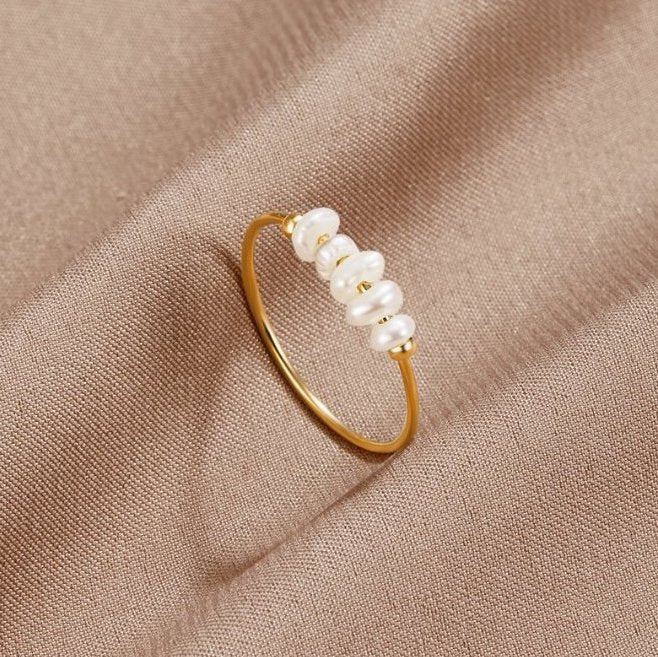 Στυλάτο δαχτυλίδι με γλυκό νερό σε ασήμι