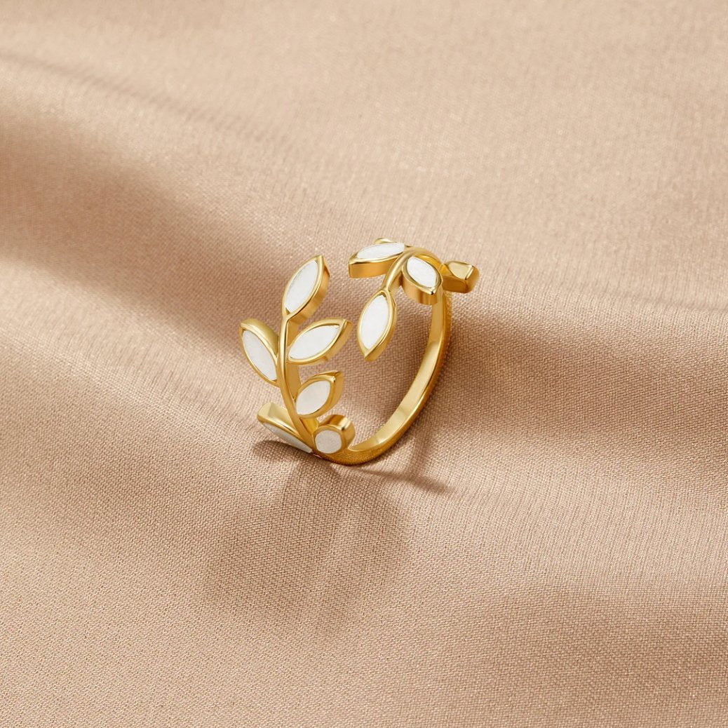 Gold Leaf Design Ring