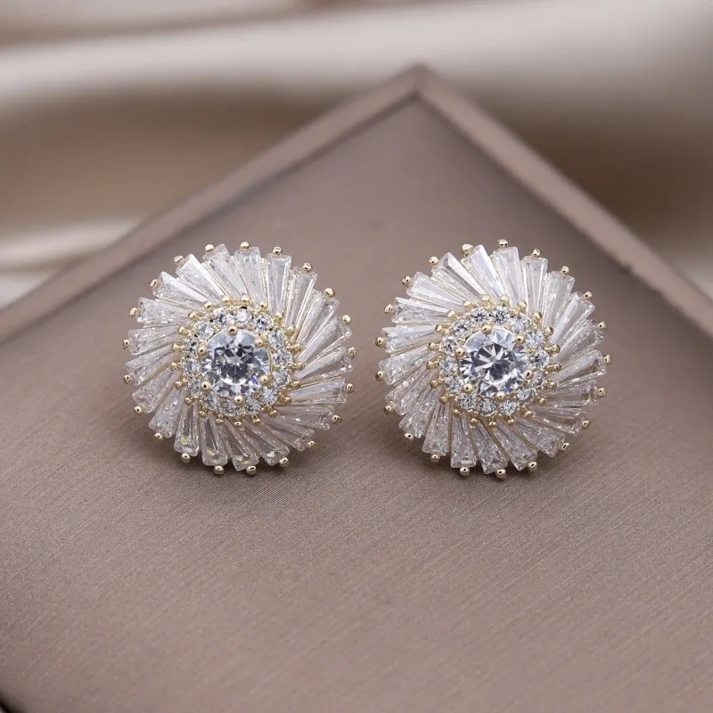 Stylish Radiant Twisted Earrings